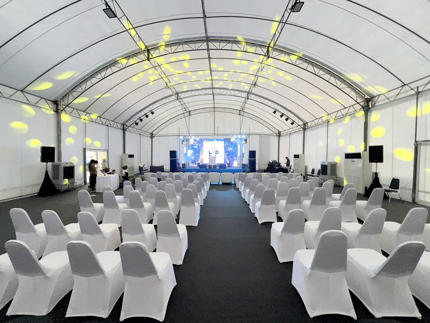 Dome Tent 17